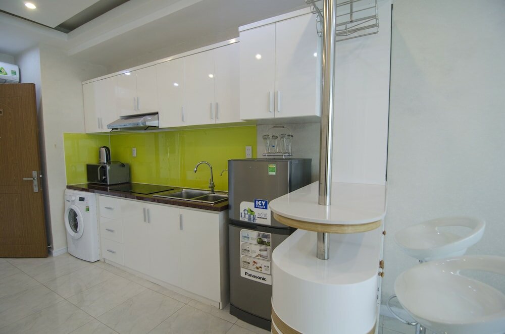 Фото High Coastal Apartment