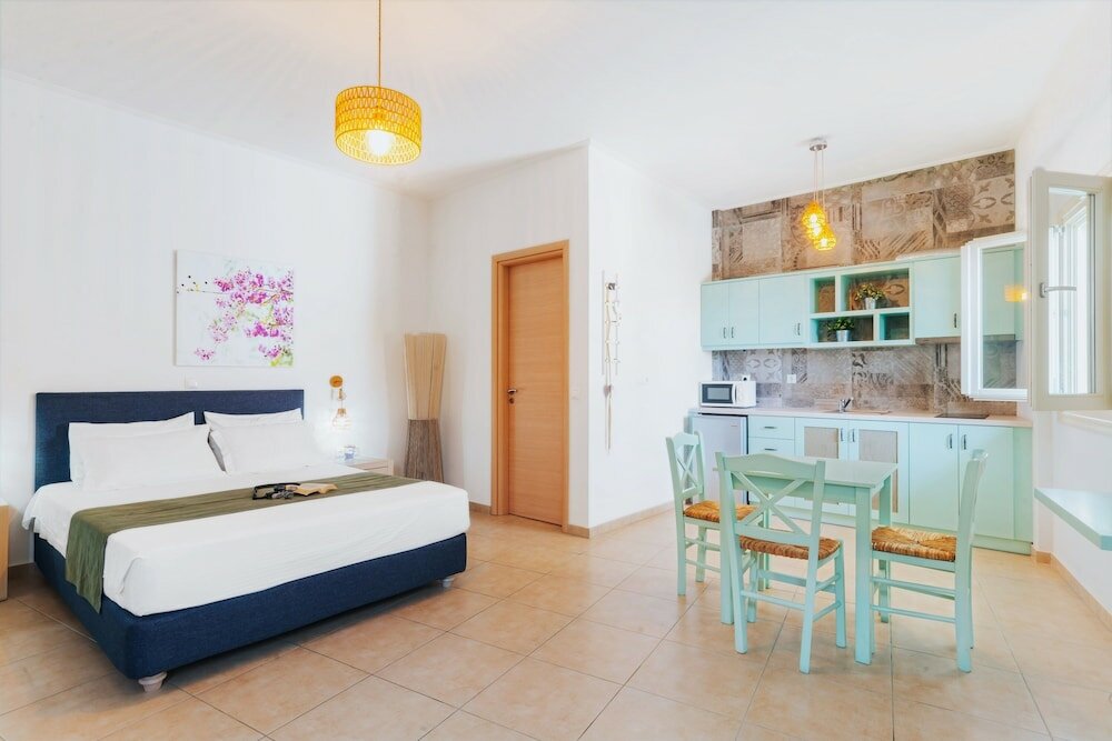 Фото Aelia Apartments & Suites