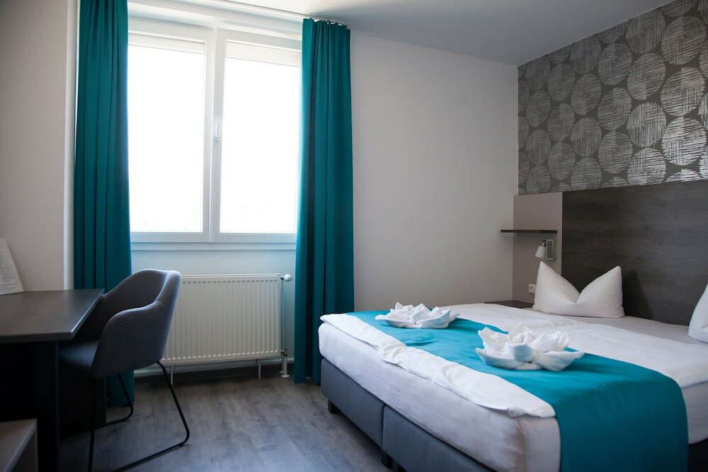 Фото Hotel im Kaiserpark