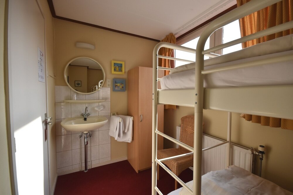 Фото Hotel de Torenhoeve