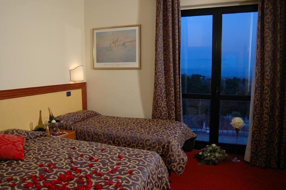 Фото Hotel Italia & Lombardi