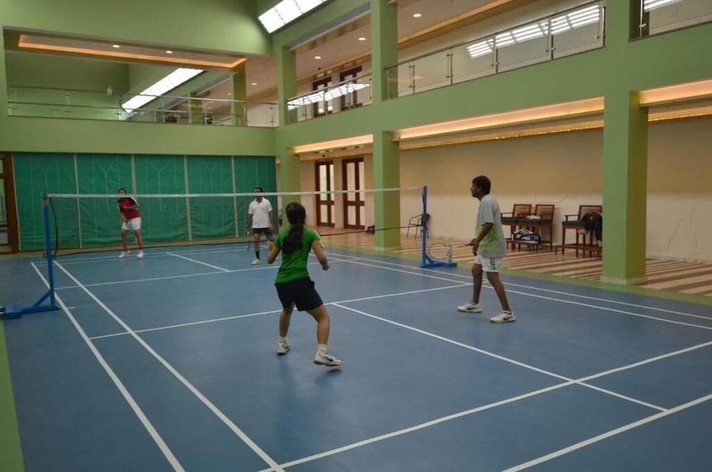 Фото Gulmohar Greens - Golf & Country Club