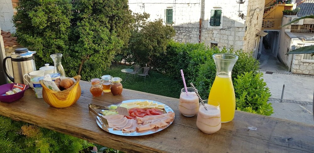 Фото Apartment Trumbic