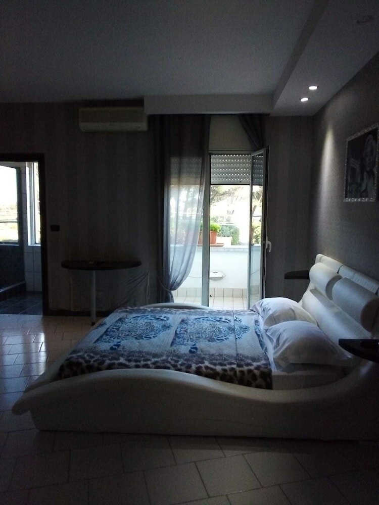 Фото Hotel Exagon Flower