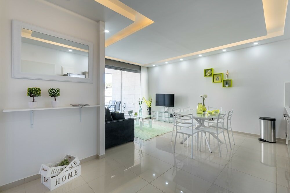 Фото Full Option 7People Terrace-Lift-Parking