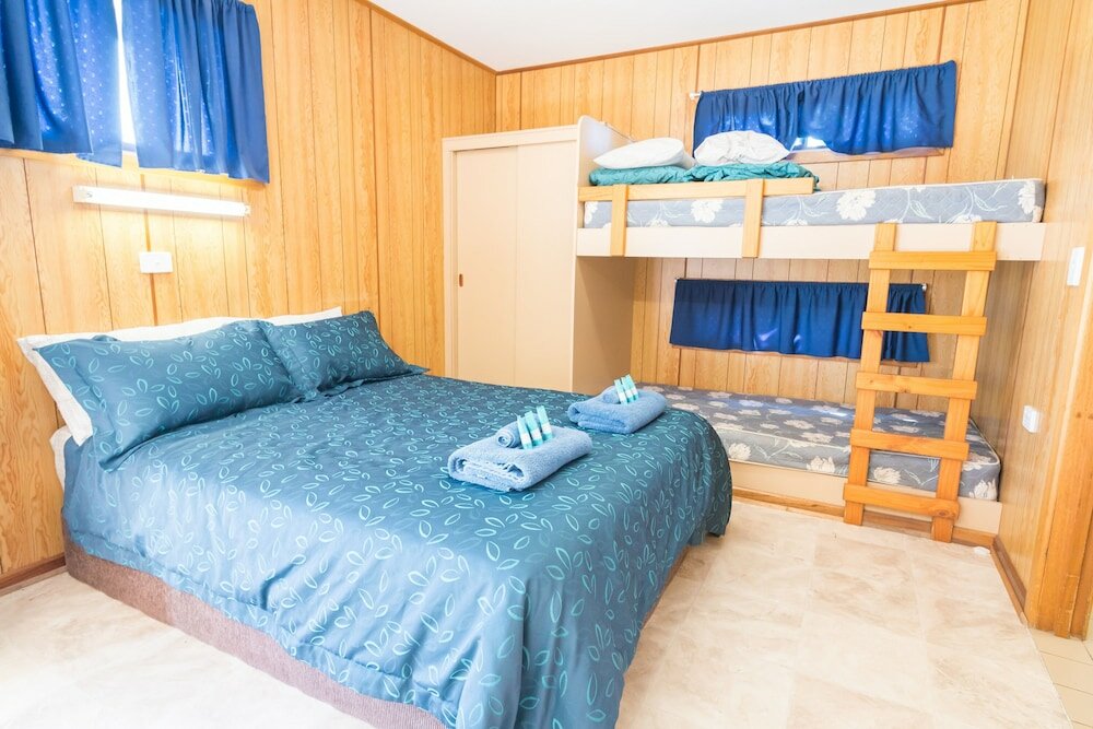 Фото Edithburgh Caravan Park