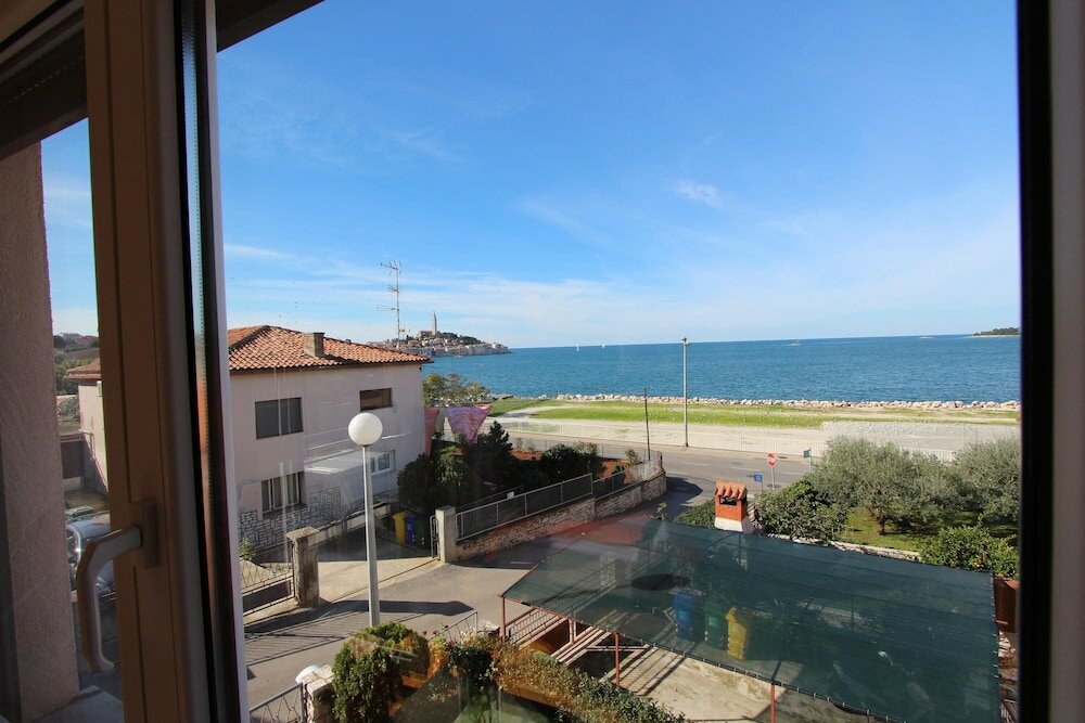 Фото Rooms and Apartments Bella Vista