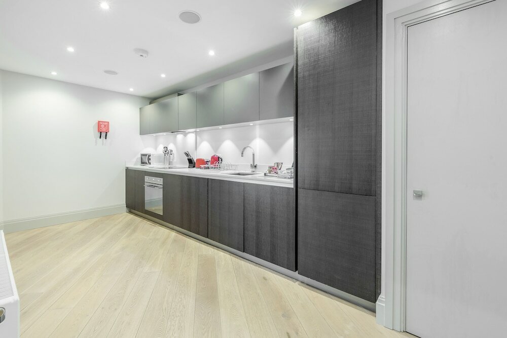 Фото Roomspace Apartments The Quadrant