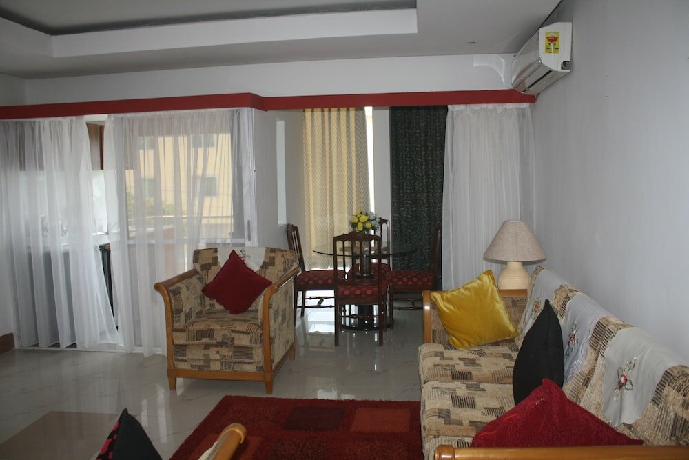 Фото Adwoa Wangara