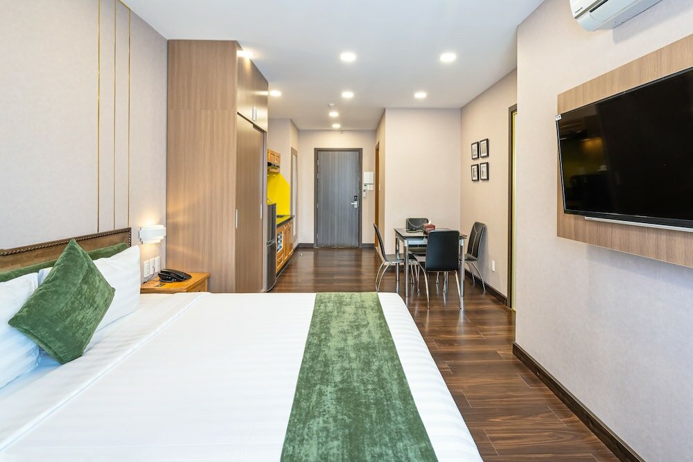 Фото Emerald Central