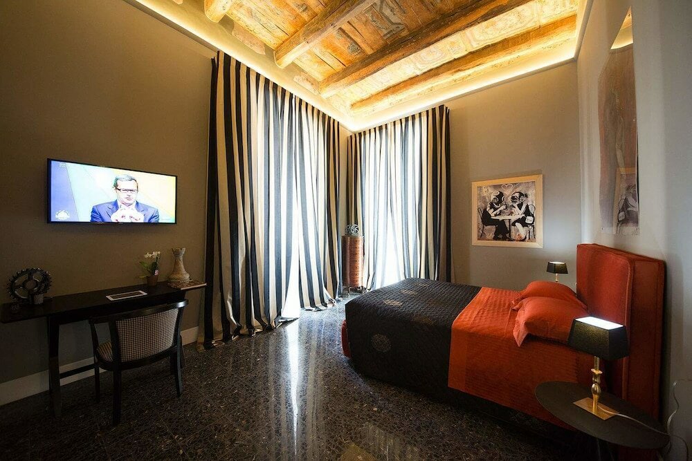 Фото Palazzo Cannavina