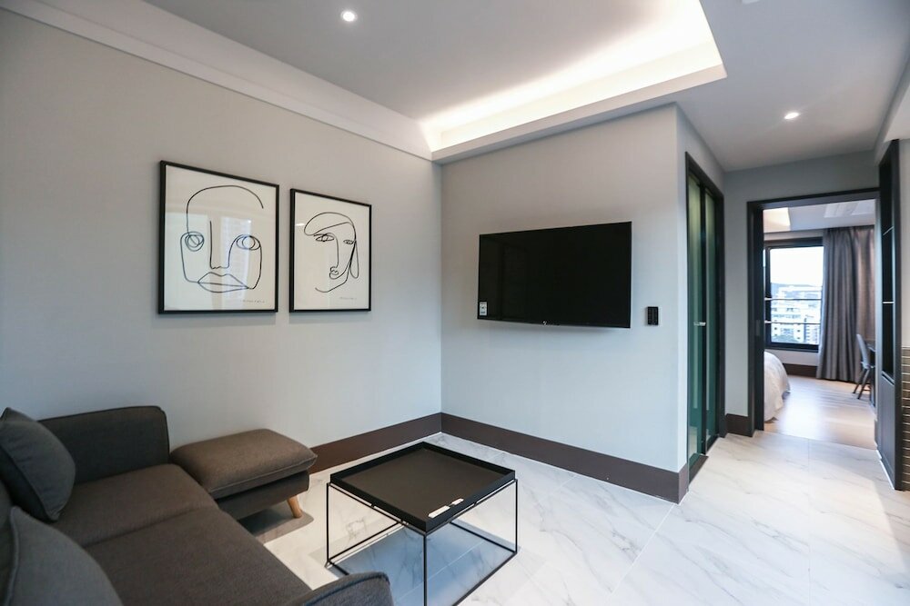 Фото Brown Dot Hotel Geoje