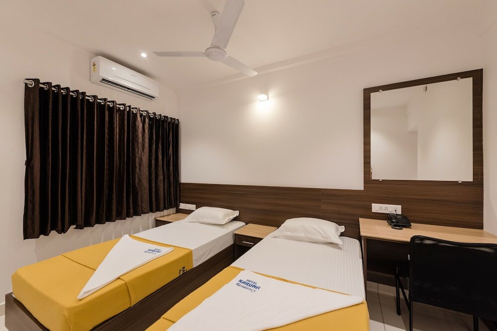 Фото Hotel Karuna Residency