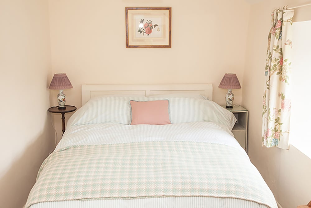 Фото Blackwater Cottage B&b