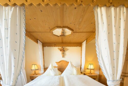 Внешний вид отеля Parkhotel Emstaler Höhe в Санде, фото 5