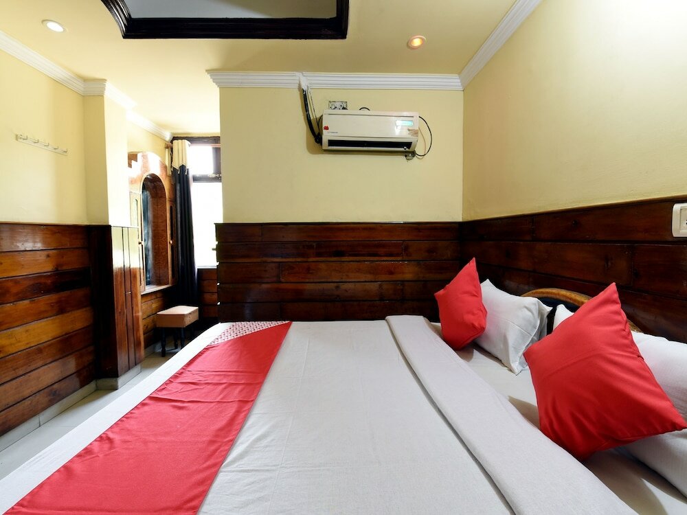 Фото Oyo 19541 Hotel Jammu Palace