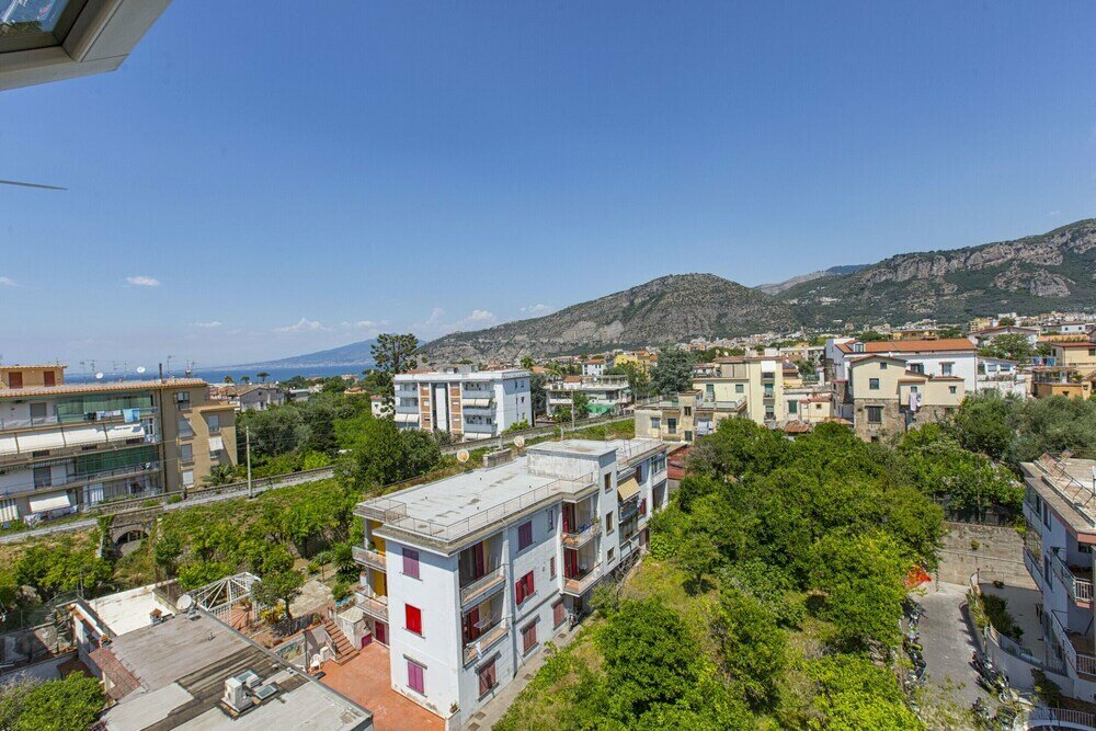 Hotel Alpa Suite, Campania, photo