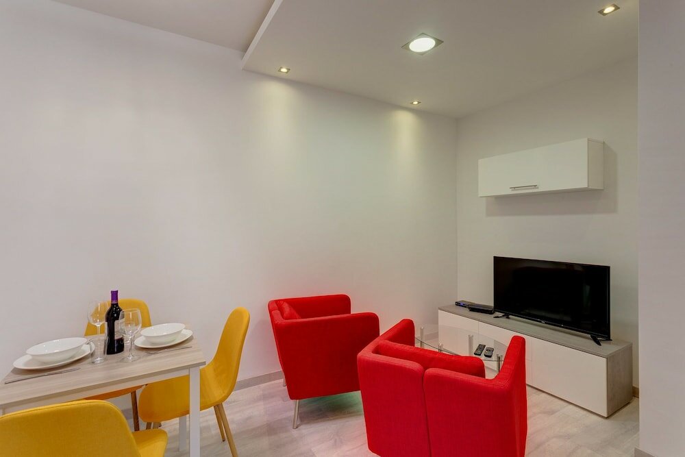 Фото Cozy Apartment in an Amazing Location