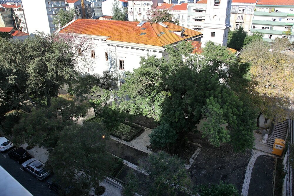 Фото Lisbon Suite Home