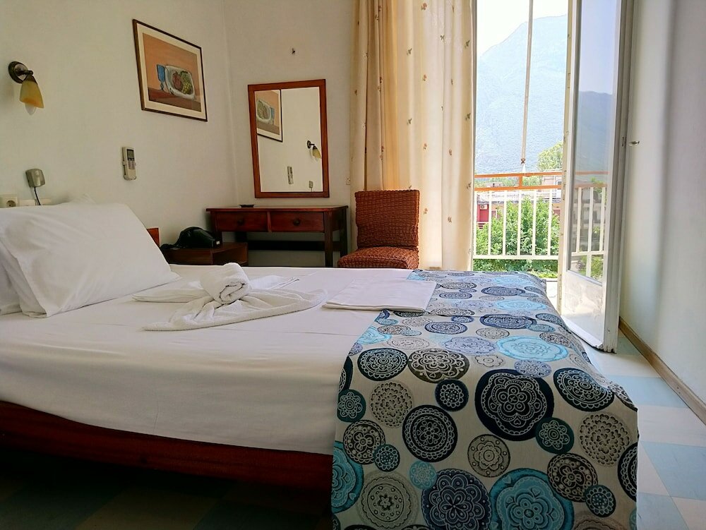 Фото Hotel Astron