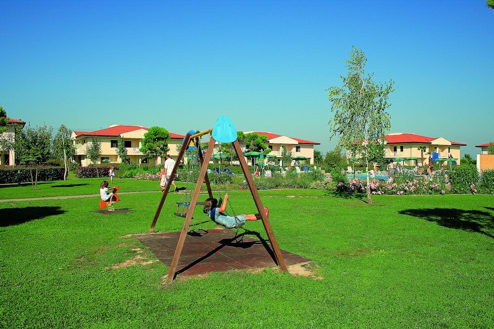 Фото Villaggio Lecci