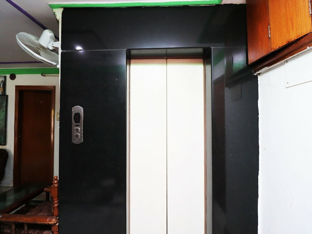 Фото Spot On 43882 Hotel Jeevak International