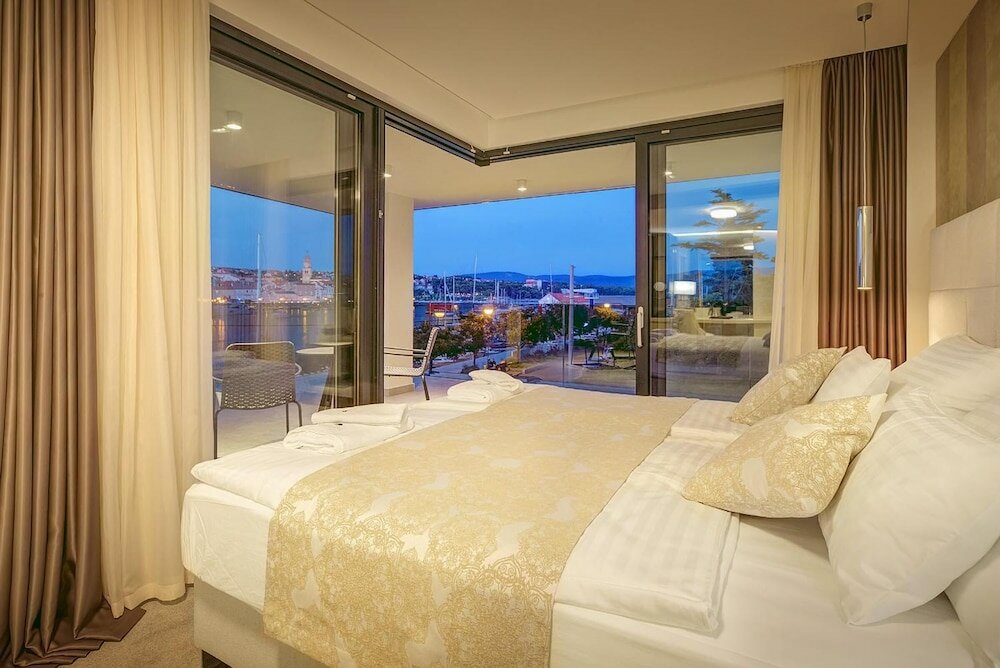 Фото Hotel Maritim