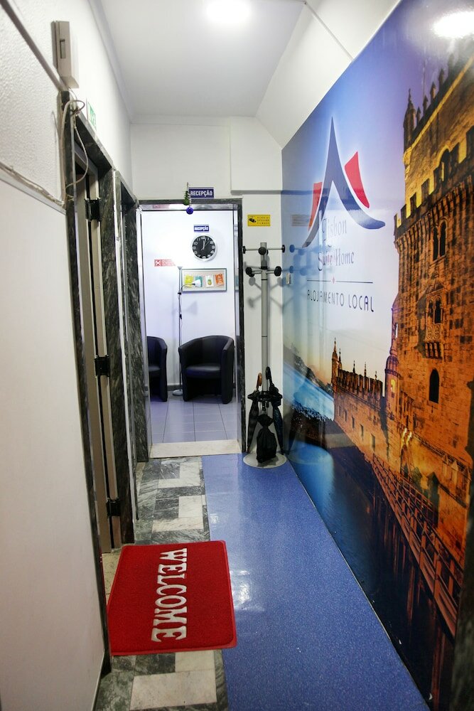 Фото Lisbon Suite Home