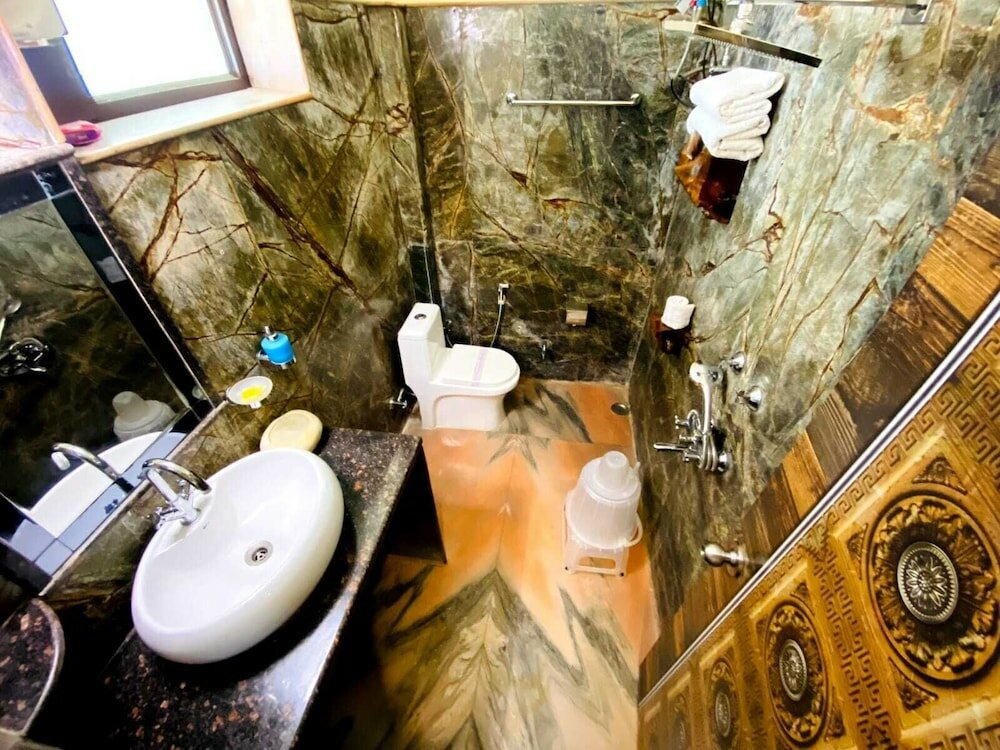 Фото Lohagarh Corbett Resort