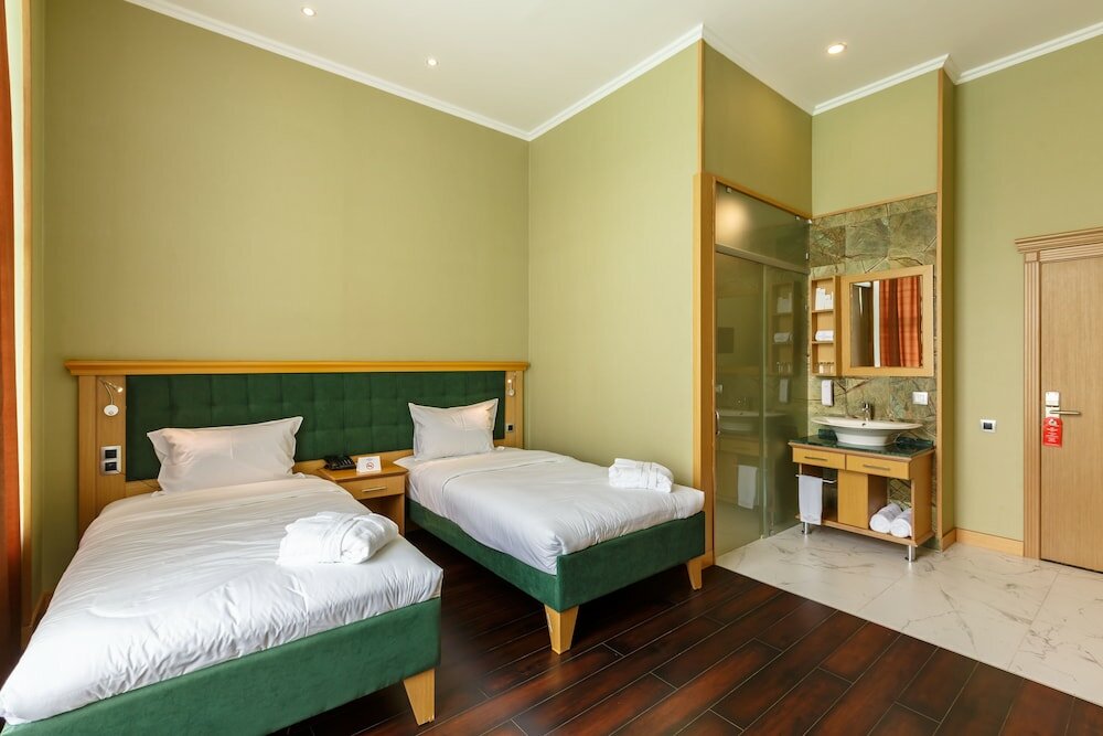 Фото Shera Park Boutique Hotel