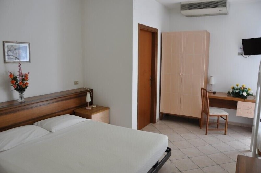 Фото Hotel Caraibi