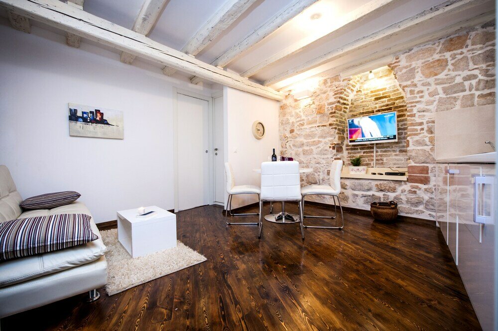 Фото Pisinium Studios