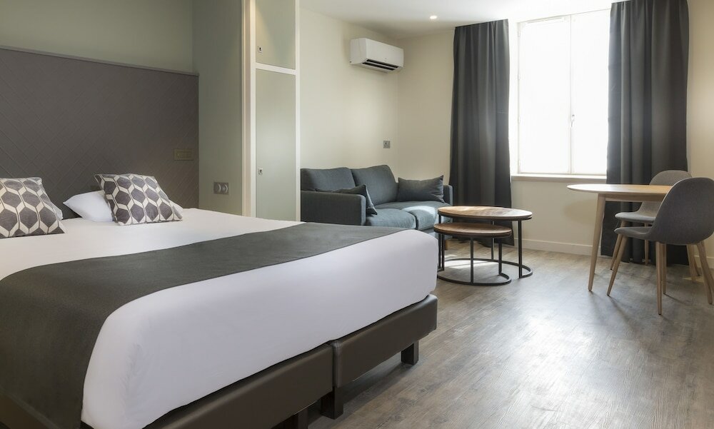 Фото The Originals Résidence, Demeure des Remparts, Provins