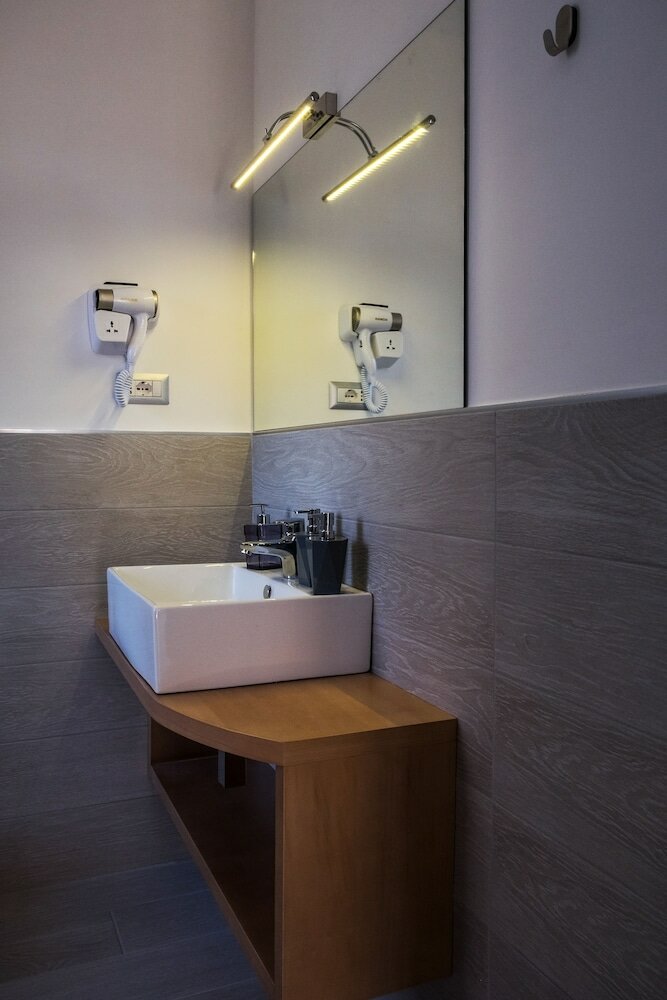 Фото Montedonzelli B&b