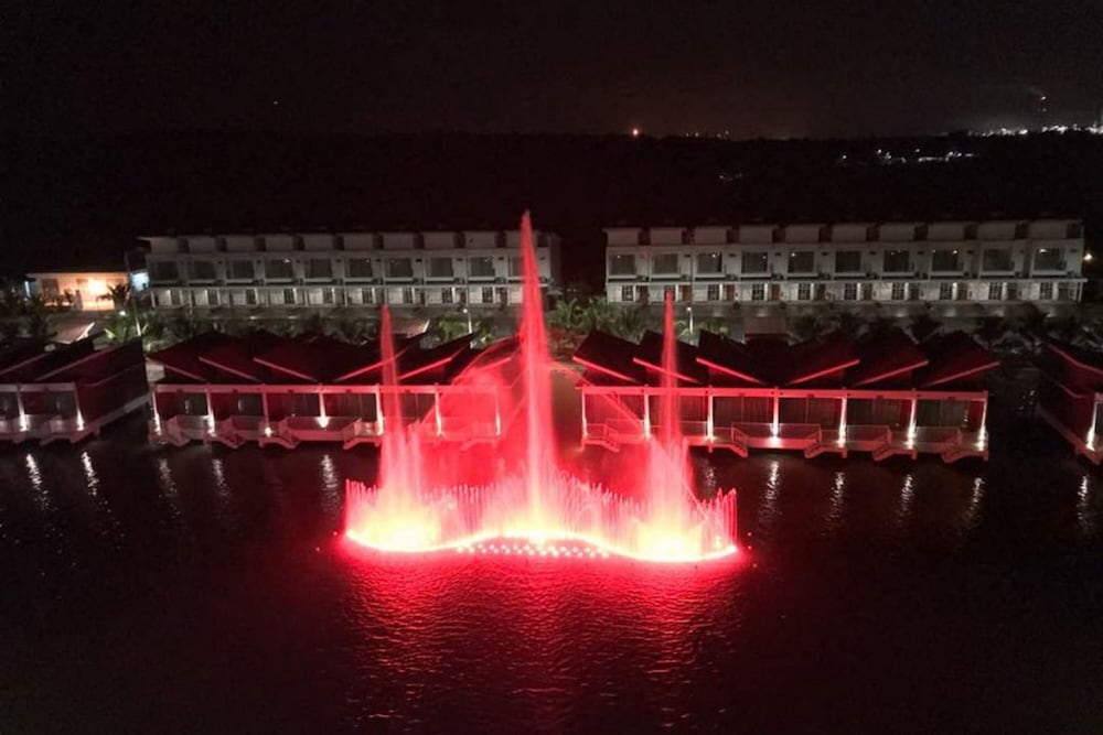 Фото Tasik Villa International Resort