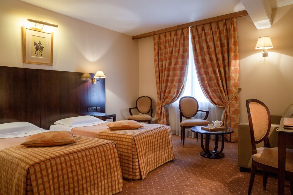 Фото The Originals Résidence, Demeure des Remparts, Provins