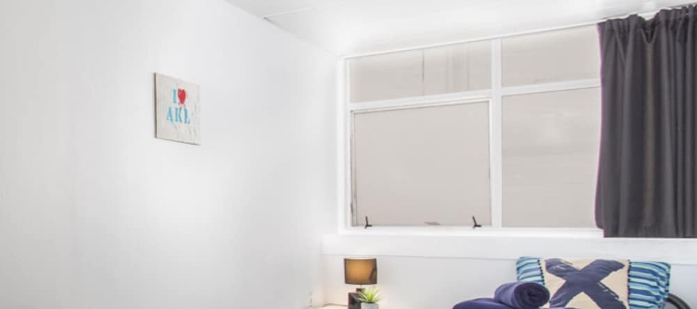 Фото Attic Backpackers