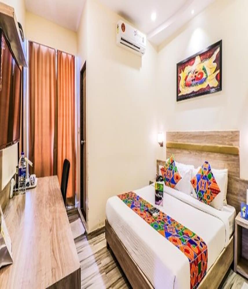 Фото FabHotel Aksa International Andheri East