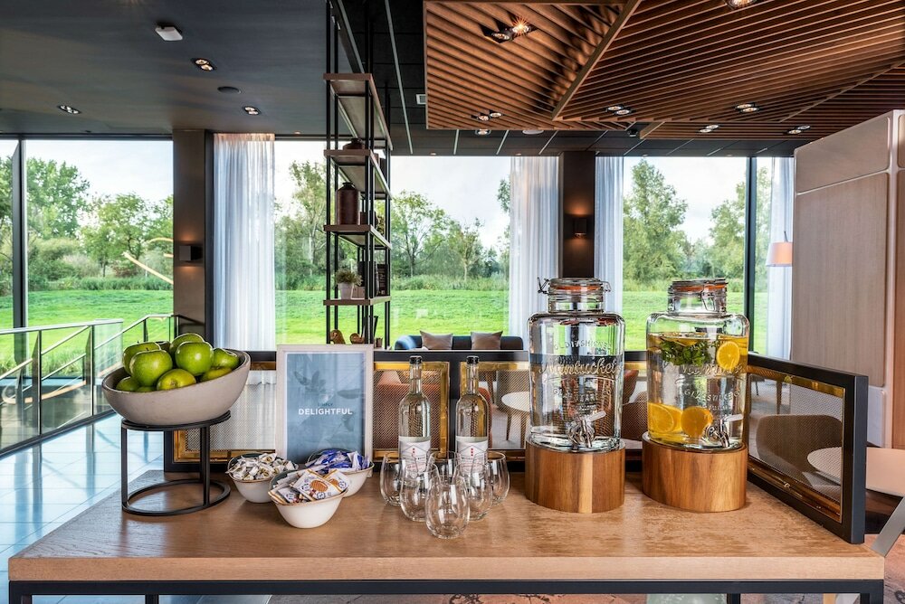 Фото Radisson Hotel & Suites Amsterdam South