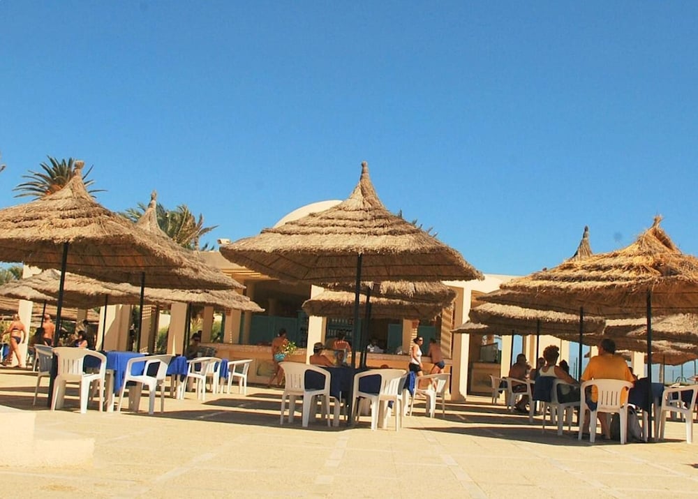 Фото Zephir Hotel & SPA