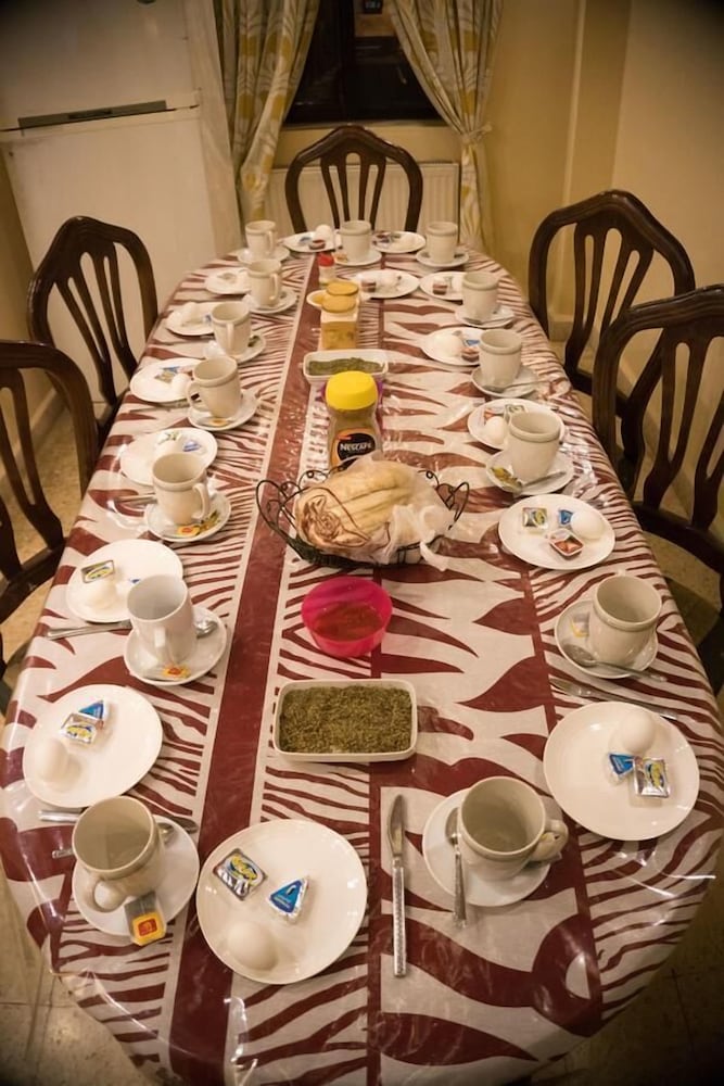 Фото Madaba Hotel