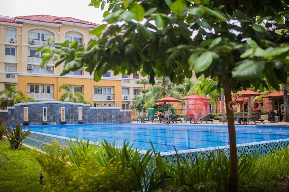 Фото отеля 2