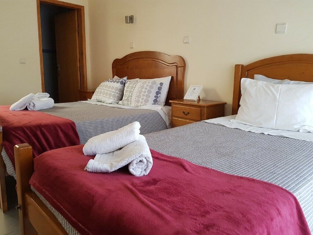 Фото Pensão Leão De Ouro