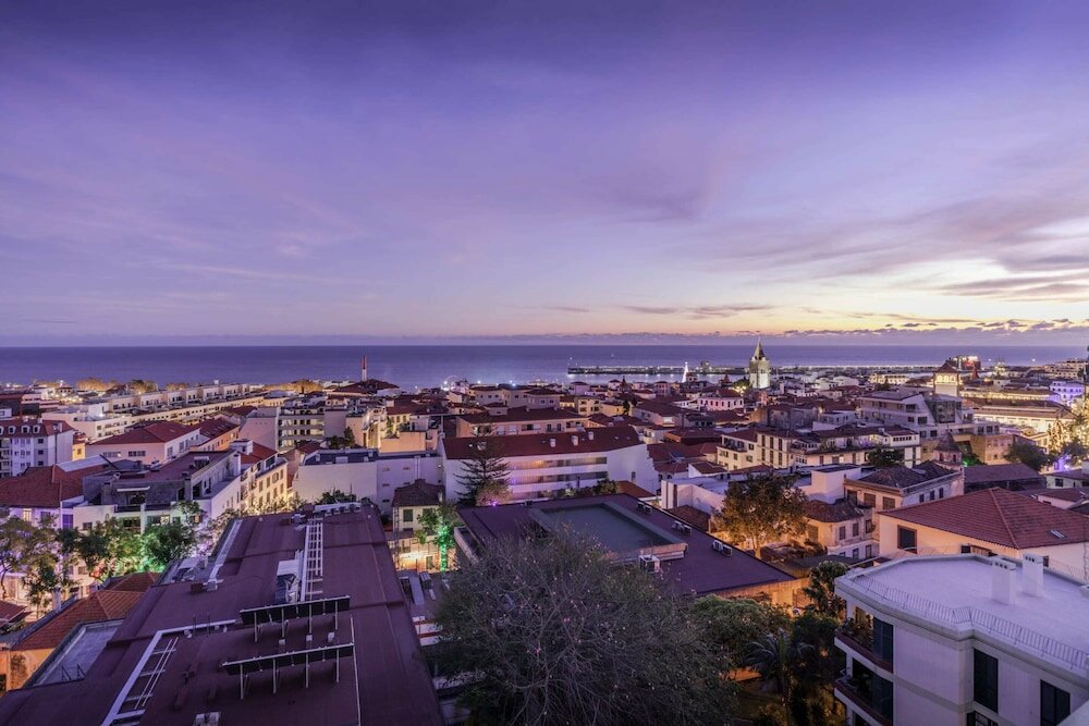 Фото Elias Garcia II by An Island Apart