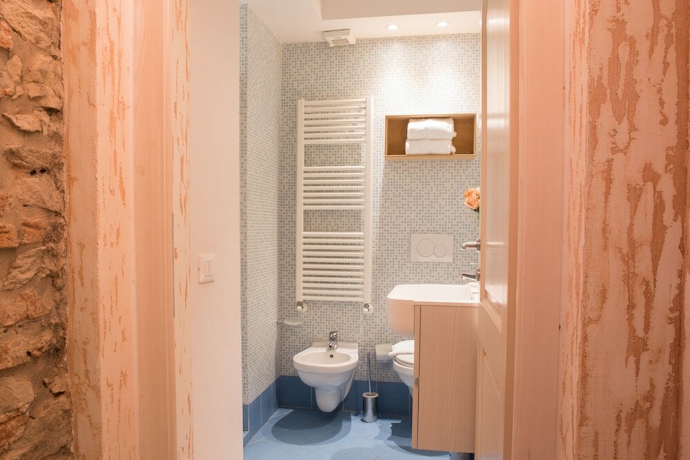 Фото Giglio Apartments