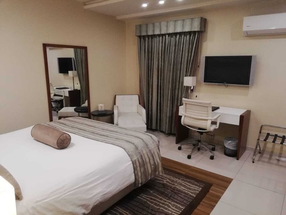 Фото Avari Xpress Faisalabad