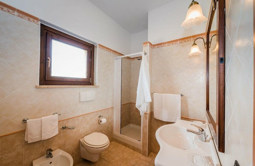 Фото Villaggio Punta Alice Srl
