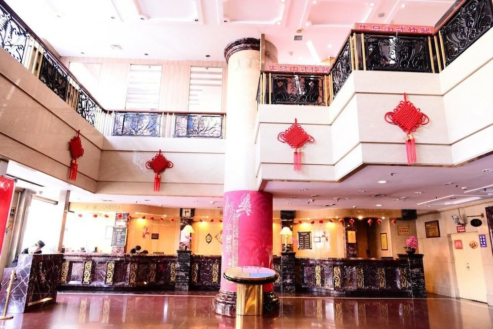 Фото Harbin Kunlun Hotel (Railway Station Museum)