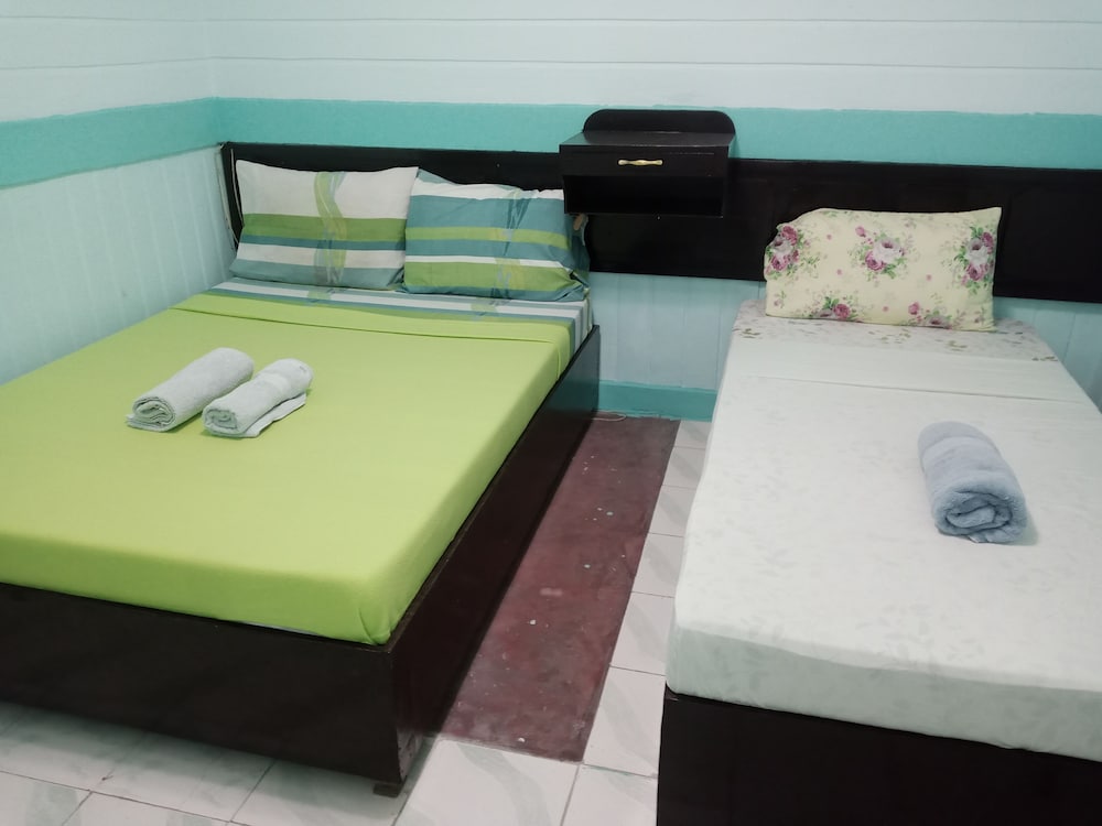 Фото Hayward Travel Inn