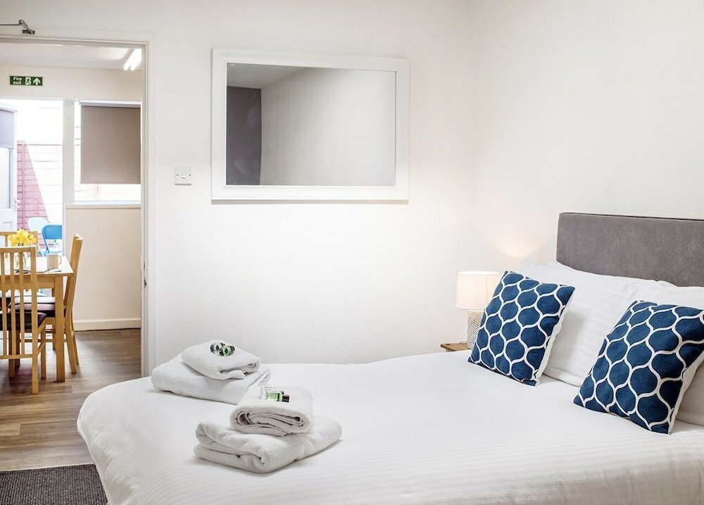 Фото Royal Ashton Hotel